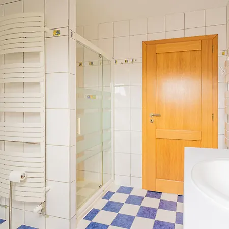 Villa Ma Vie'la - Swimming Pool - Balneo - Jacuzzi - Sauna Rhinau