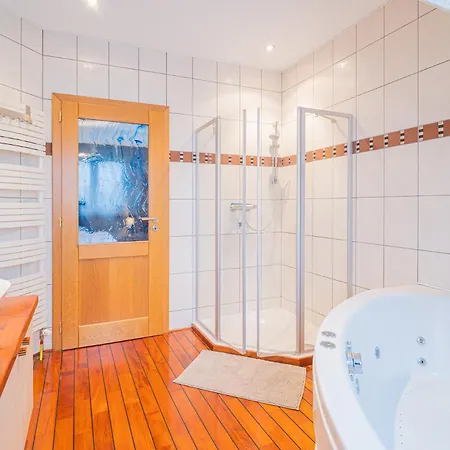 Ma Vie'la - Swimming Pool - Balneo - Jacuzzi - Sauna