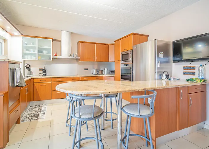 Ma Vie'la - Swimming Pool - Balneo - Jacuzzi - Sauna